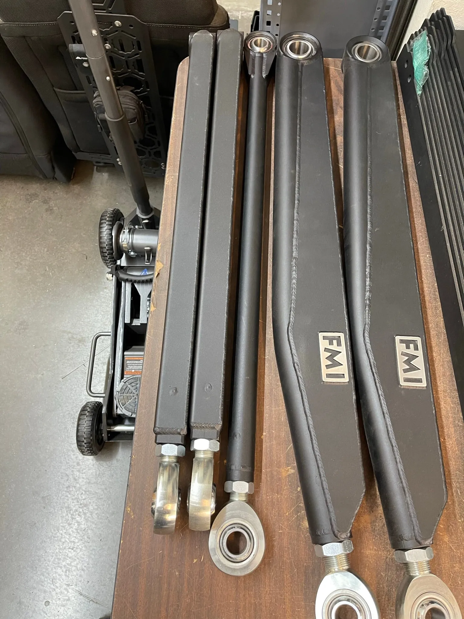 2021-2024 Raptor Long Travel Rear Suspension Kit for Gen 3 Raptors with 19 inches of travel