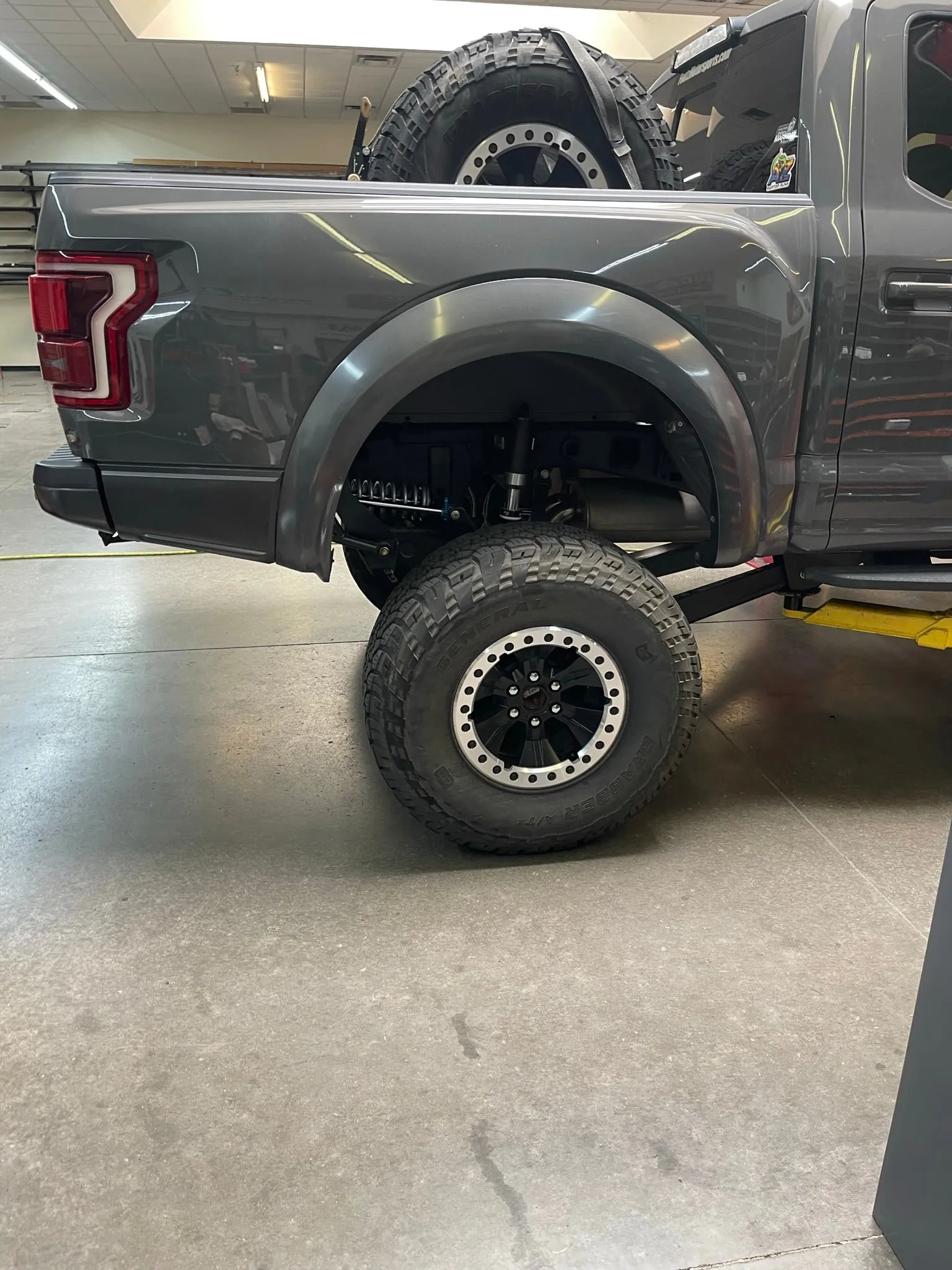 2021-2024 Raptor Long Travel Rear Suspension Kit for Gen 3 Raptors with 19 inches of travel