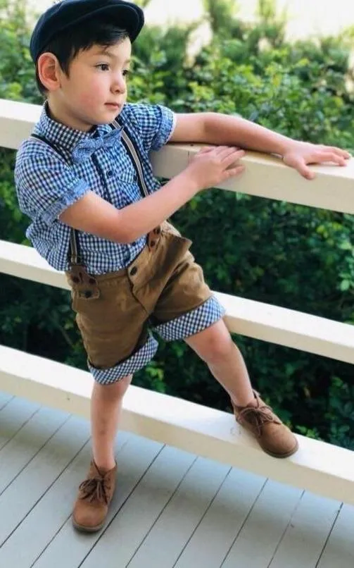 Arthur: Stone shorts & braces