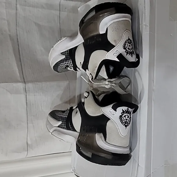 Boys Nike shoes