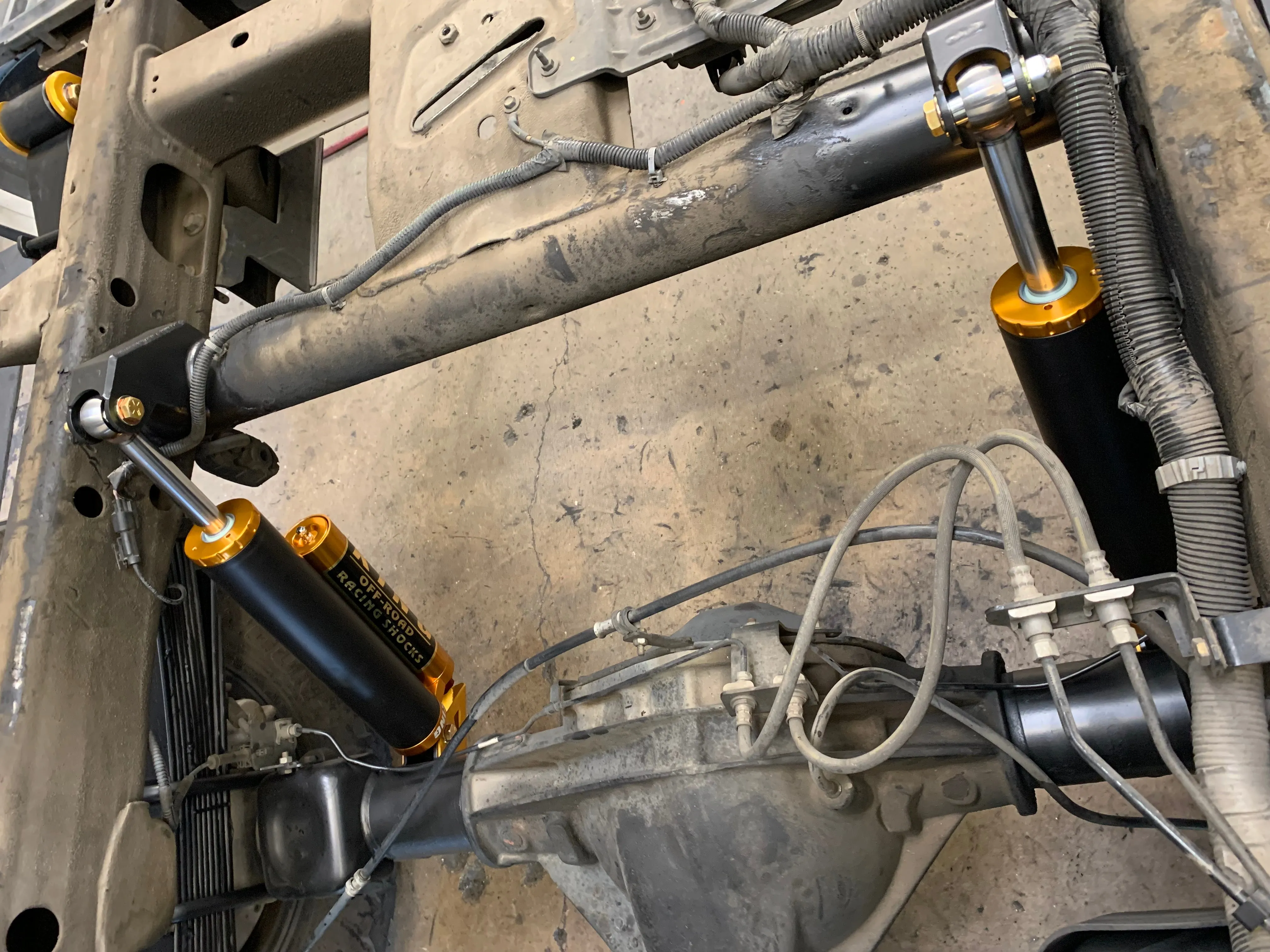 CHEVROLET/GMC 2500/3500 Rear Shock Options
