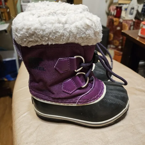 CHILDREN'S YOOT PAC NYLON BOOT