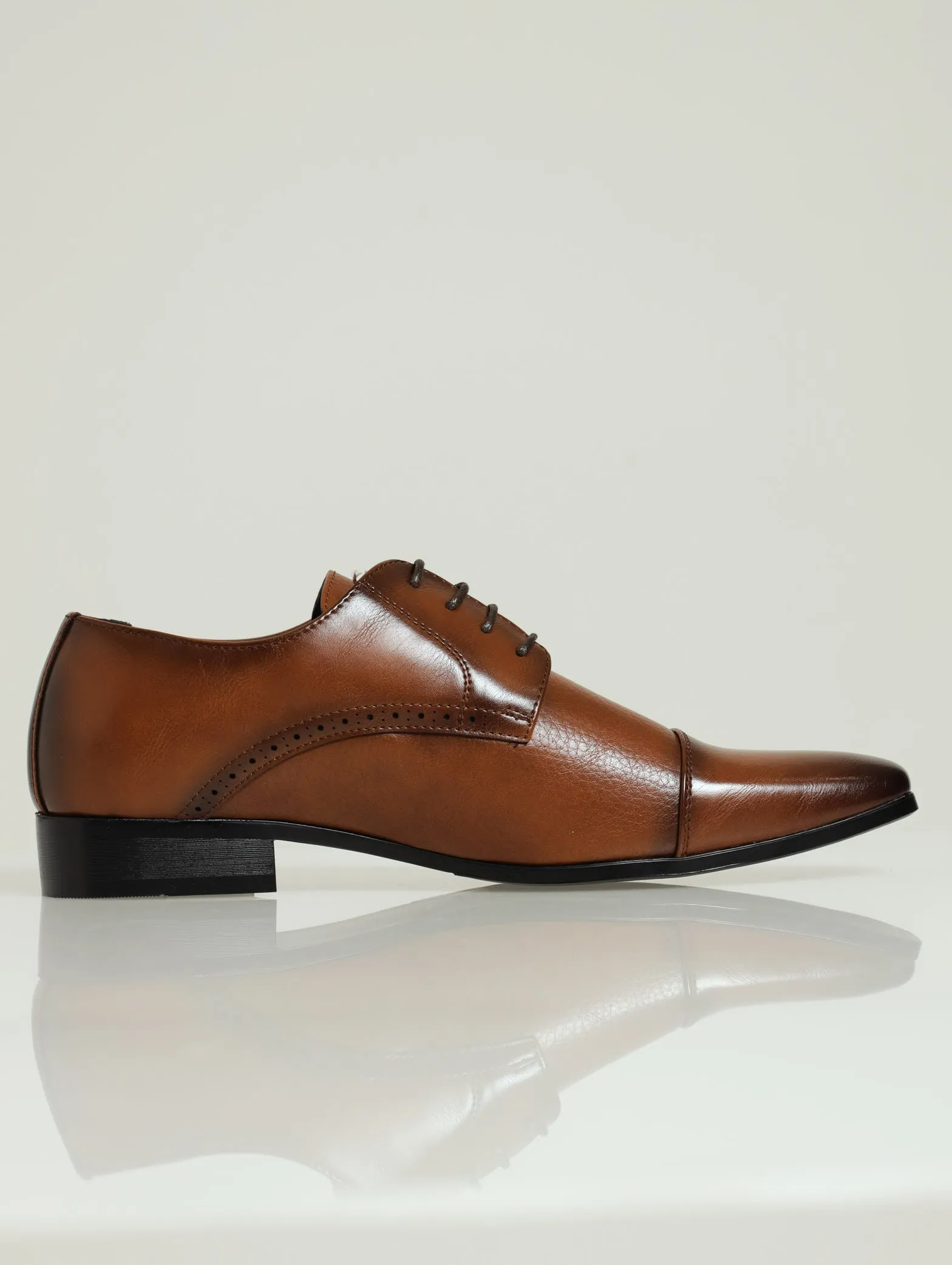 Comfort Shadow Spray Toe Cap Lace Up Derby - Tan