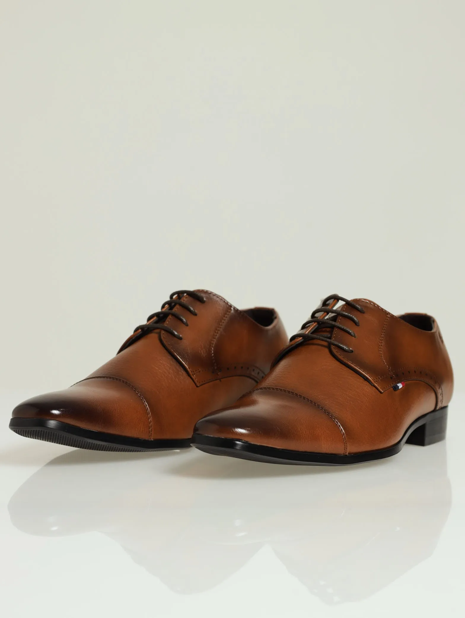 Comfort Shadow Spray Toe Cap Lace Up Derby - Tan