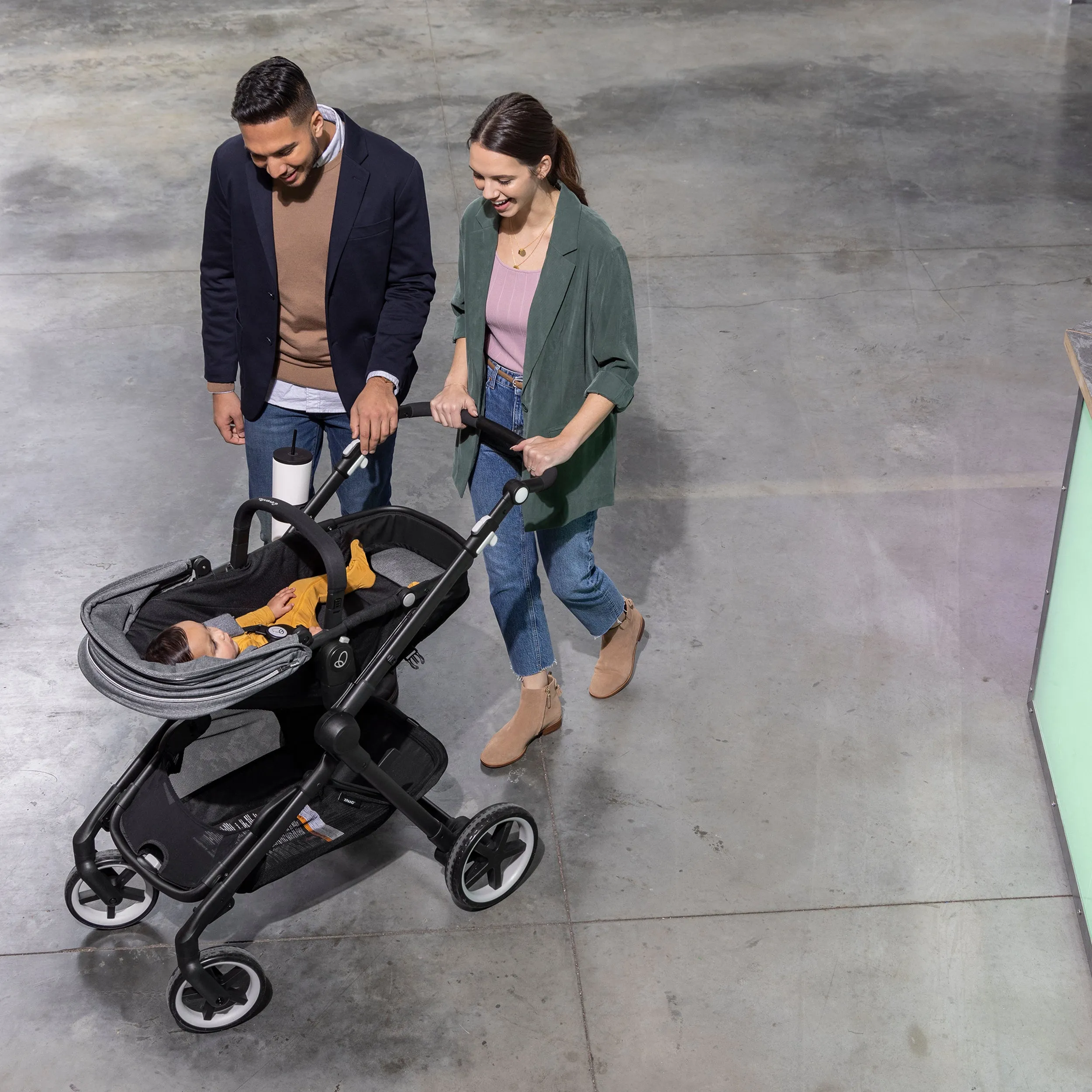 Evenflo Gold SensorSafe Pivot Xpand Travel System
