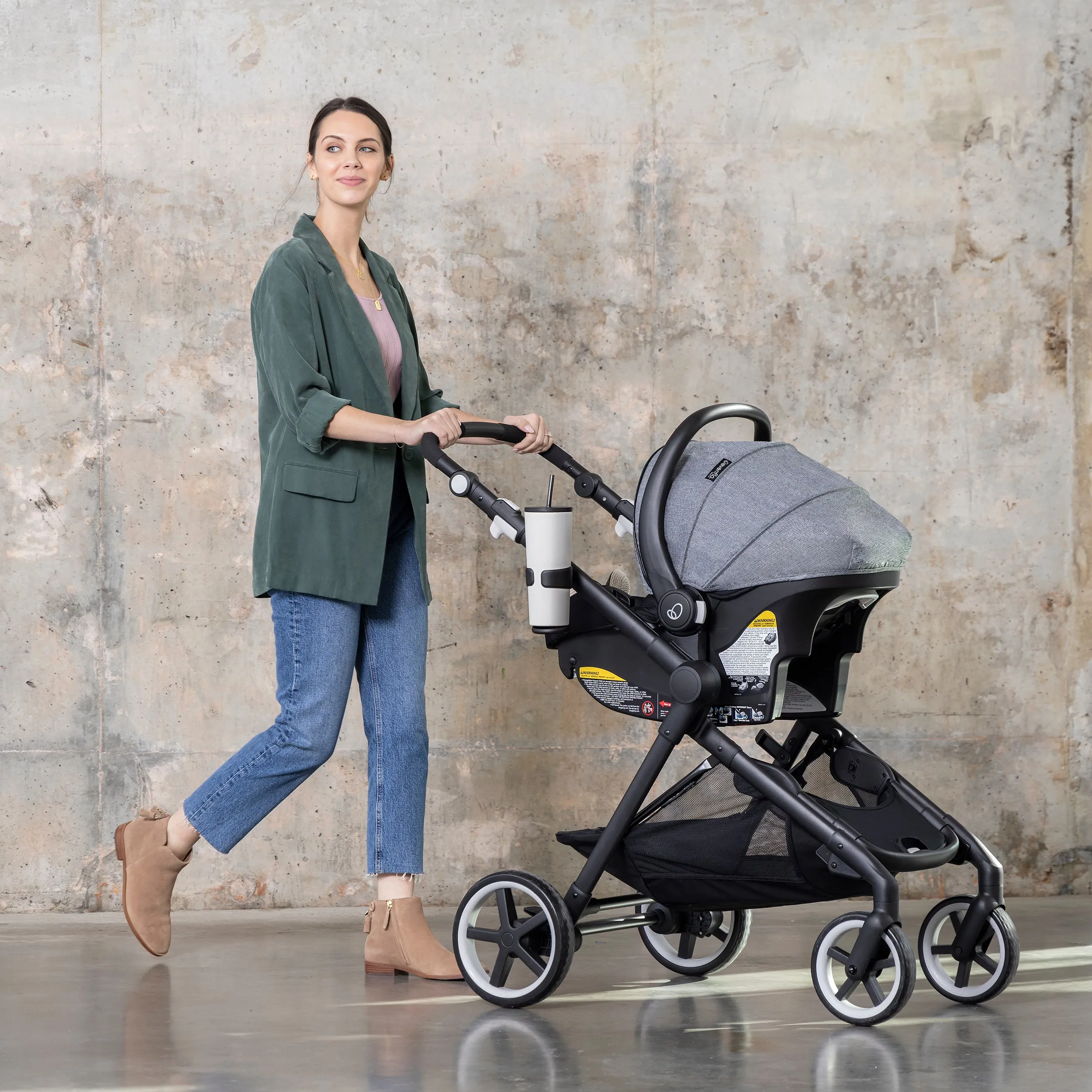 Evenflo Gold SensorSafe Pivot Xpand Travel System