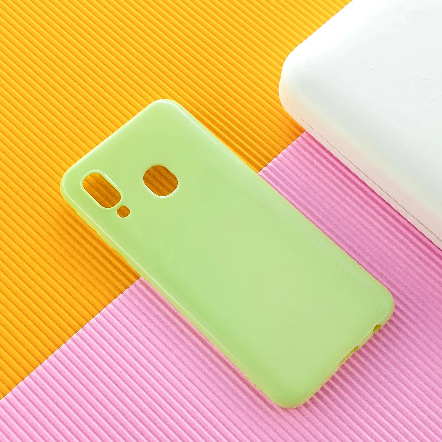 For Samsung A20E/A40/A70 Cellphone Cover Soft TPU Phone Case Simple Profile Scratch Resistant Full Body Protection Shell Fluorescent green