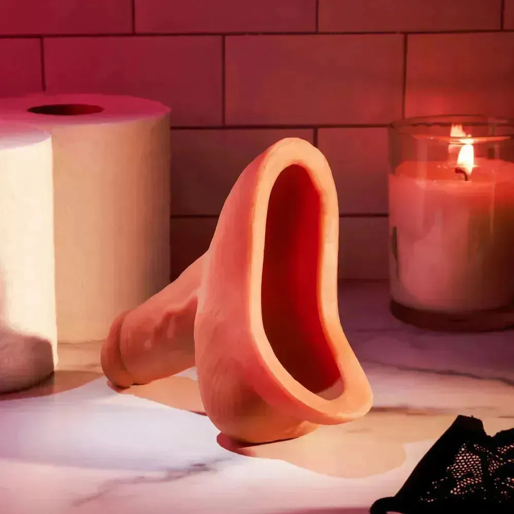 Gender X STAND TO PEE - Medium - Tan Realistic Stand-To-Pee Funnel