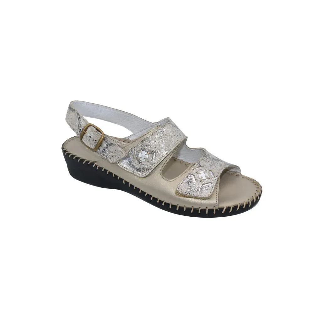 La Plume by Laurevan Women's Dusty Sandal - Bone