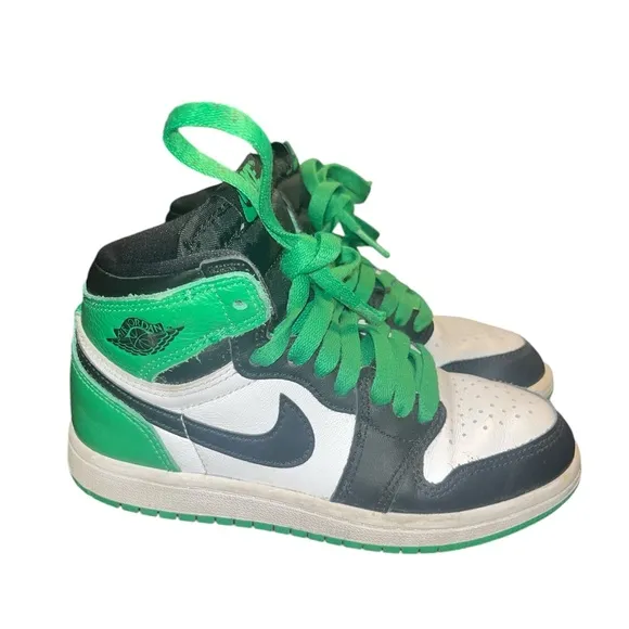 Little Boys Jordan 1s