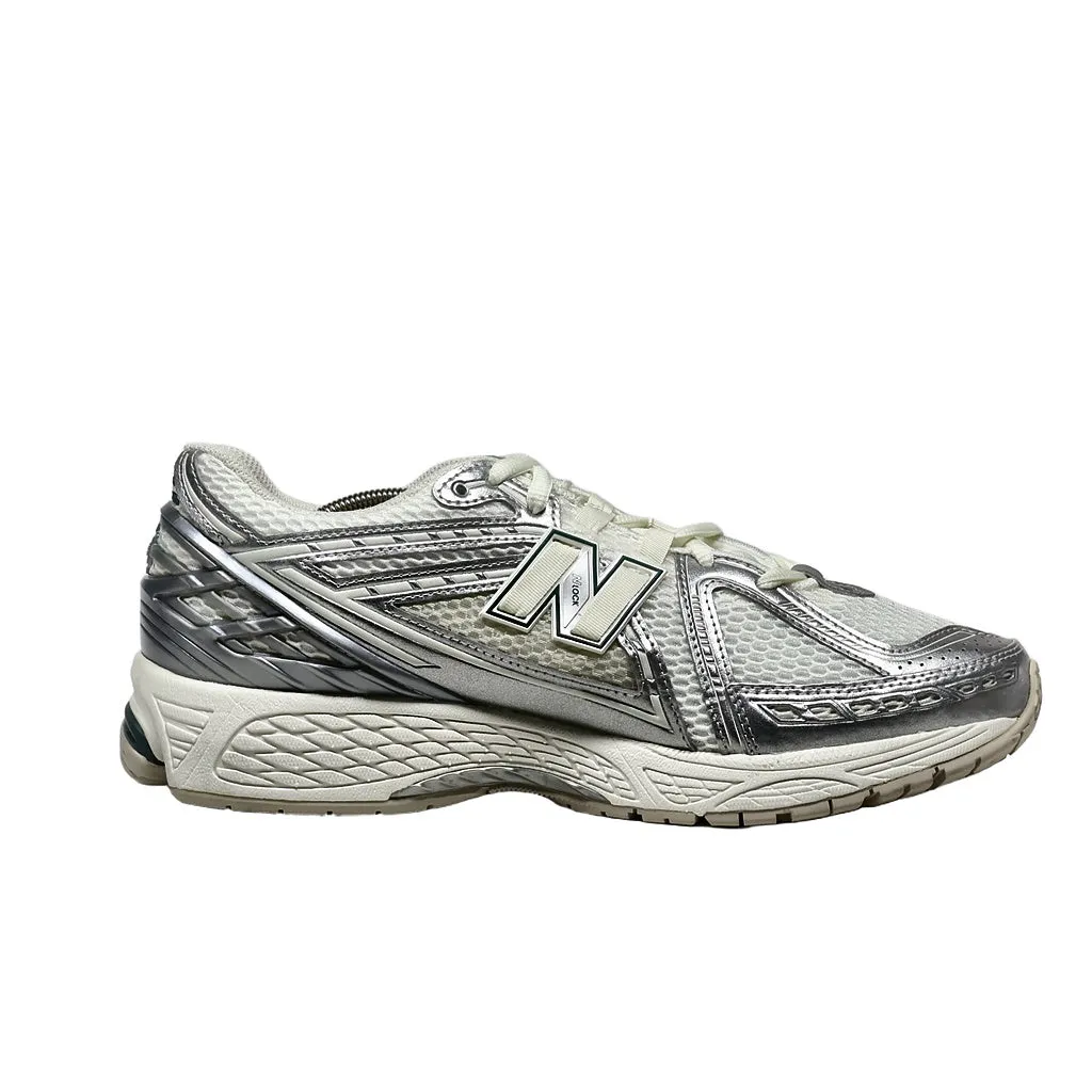 New Balance 1906R Sport Shoes Leather White Color For Men