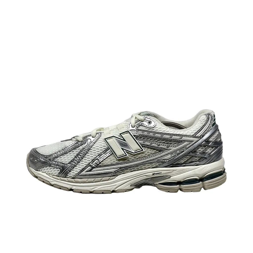 New Balance 1906R Sport Shoes Leather White Color For Men