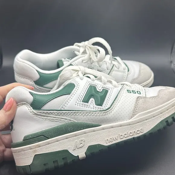 New Balance 550 Shoes