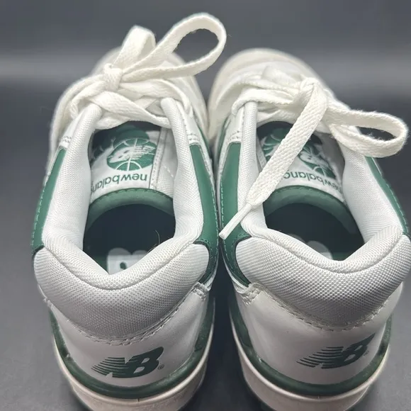 New Balance 550 Shoes