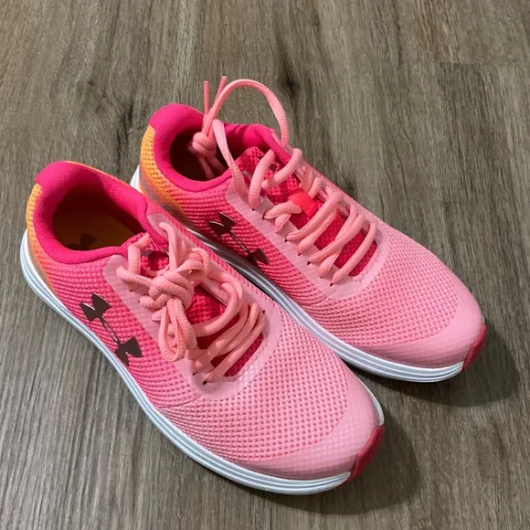 NWOT pink and orange shoes for girls under armor