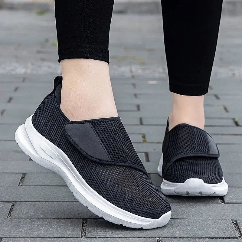 Orthopaedic shoes for bunions