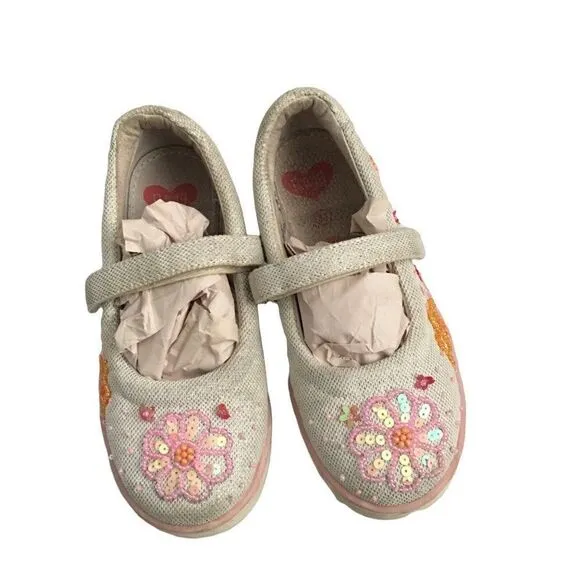 Ragg beaded girl shoes