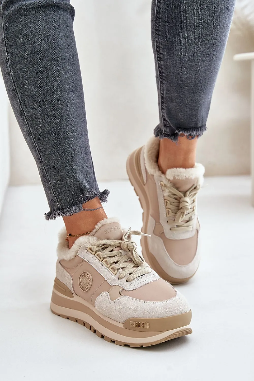 Sport Shoes