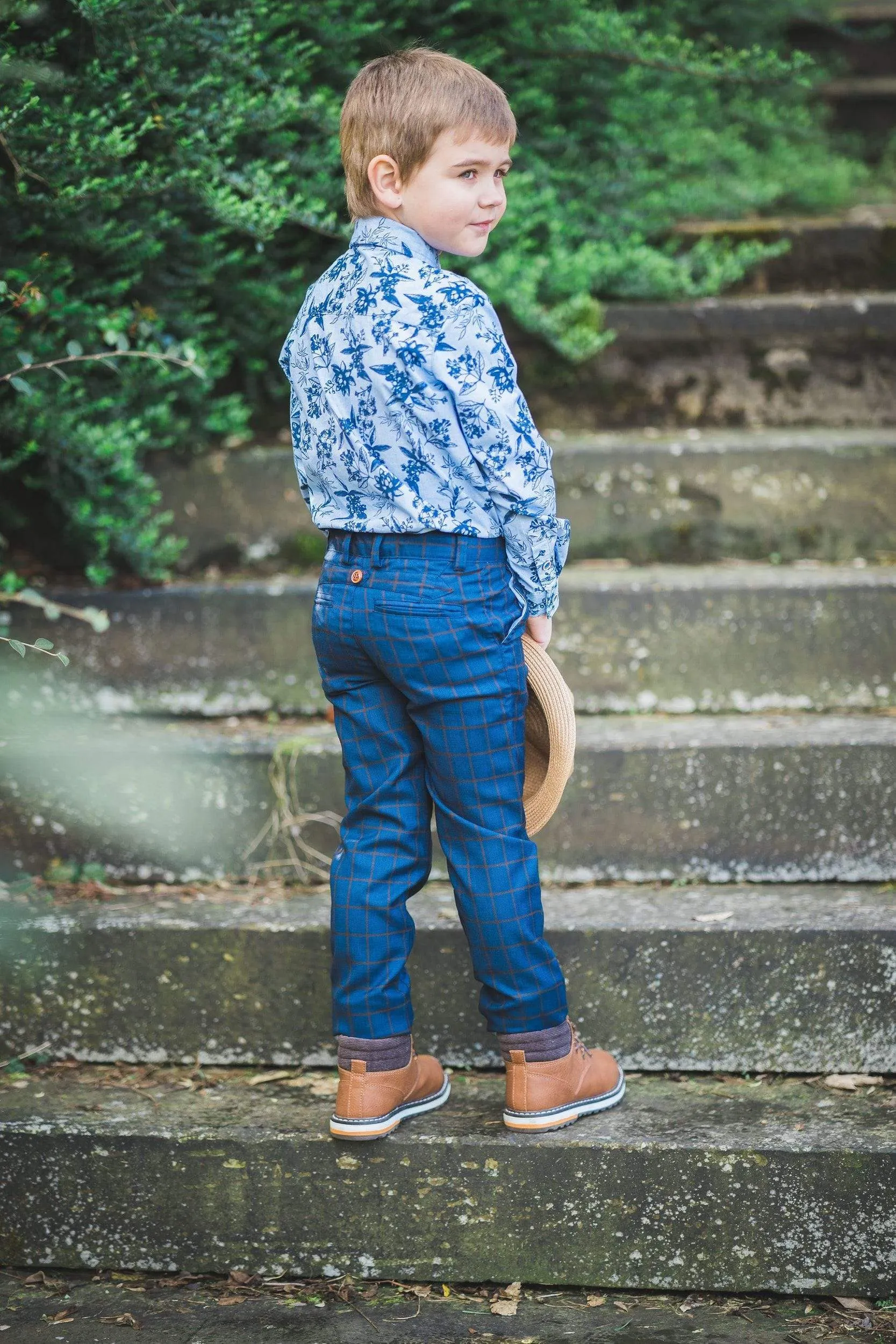 William: Navy check trousers