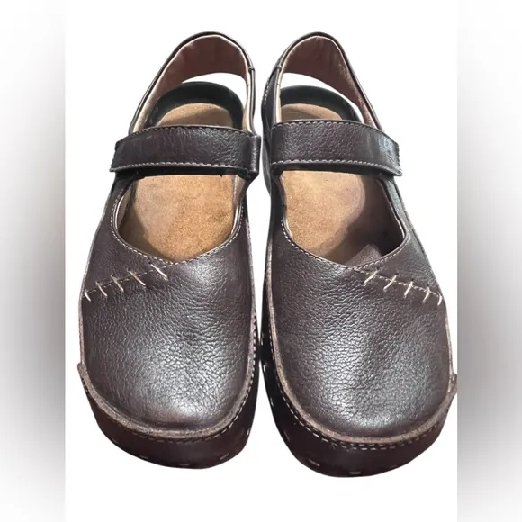Wolky’s Shoes