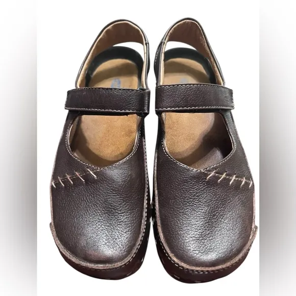 Wolky’s Shoes