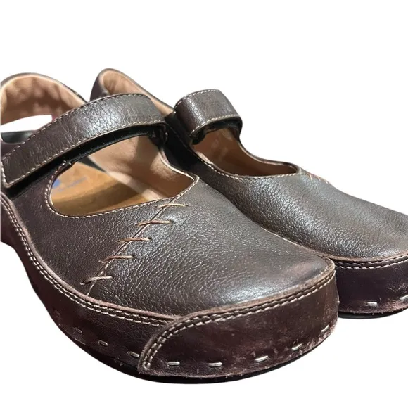 Wolky’s Shoes