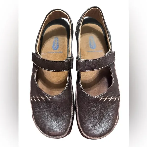 Wolky’s Shoes
